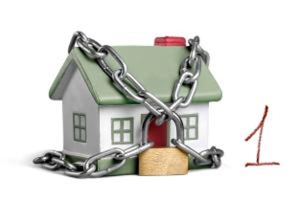 Земельный участок площадью 10 000 кв.м. (общая долевая собственность, доля в праве 14,8 га или 570 б/га без выдела в натуре), кадастровый № 61:16:0600009:330, категория земель: земли сельскохозяйственного назначения, для сельскохозяйственного производства, должник Давыдова Е.Д., (Поручение ТУ Росимущества в РО от 01.12.2025 № 61-1583-У). Адрес (местоположение): Ростовская область, р-н. Кашарский, ориентир – границы бывшего СПК им. Кирова.