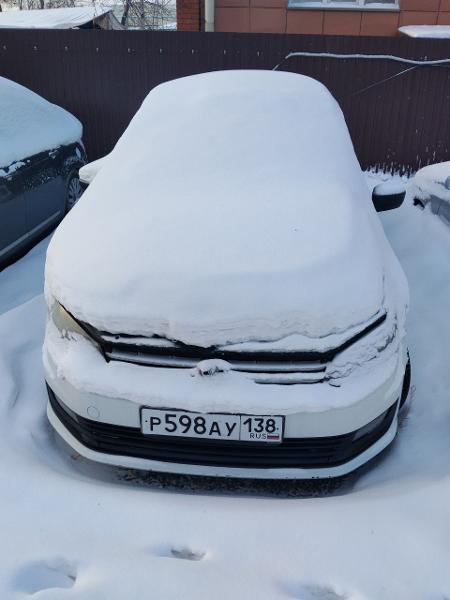 Автотранспортное средство Volkswagen Polo, 2015 года выпуска, идентификационный номер (VIN) XW8ZZZ61ZGG017996.