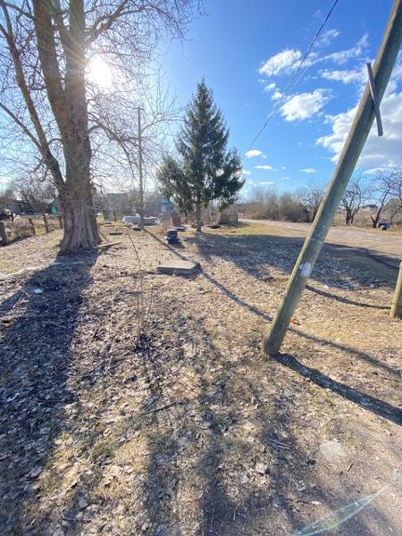 Вторичные. Лот № 5. Земельный участок площадью 256+/-6 кв. м, кадастровый номер 53:11:1400105:364, категория земель – земли населенных пунктов, вид разрешенного использования – для ведения приусадебного хозяйства. Местонахождение: Новгородская обл., Новгородский р-н, с.п. Ракомское, д. Старое Ракомо, земельный участок расположен в центральной части кадастрового квартала. Должник (собственник) – ИП Белякова Г.Р.