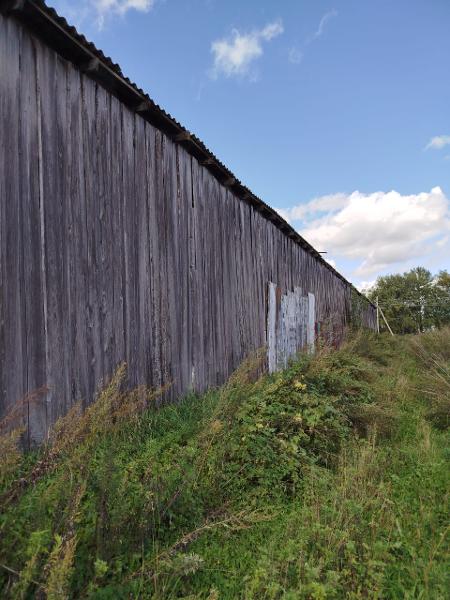 Нежилое здание (пекарня) площадью 146,1 кв. м, кадастровый номер 27:08:0010362:191, местонахождение: Хабаровский край, р-н им. Лазо, с. Дрофа, ул. Центральная, д. 32.