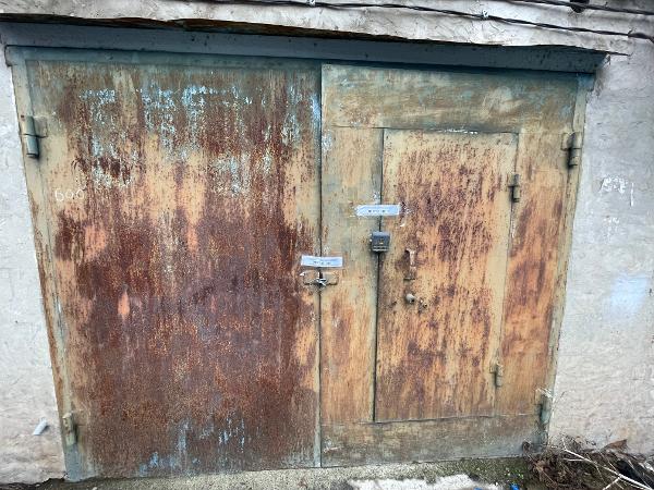 Лот № 4. Нежилое помещение (гараж в кооперативе с подвалом) площадью 39,8 кв. м, кадастровый номер 36:34:0000000:5373, местонахождение: г. Воронеж, ул. 239 км, д. 3, ГСК “Риф”, гараж 600. Собственник - Бавыкин Н.Н.