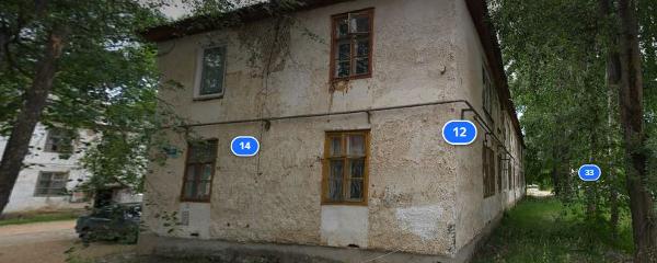 2-комнатная квартира (жилое помещение расположено в многоквартирном доме, признанном аварийным и подлежащим сносу или реконструкции в соответствии с Постановлением администрации Чайковского ГП Пермского края от 21.07.2015 №1220"О признании жилого дома аварийными), общ.пл.37кв.м., кад.№59:12:0010332:125, соб-к: Большаков П. С., адрес: Пермский край, г.Чайковский, ул. Горького,12-9 (Сведения о зарегистрированных лицах и капремонте отсутствуют)