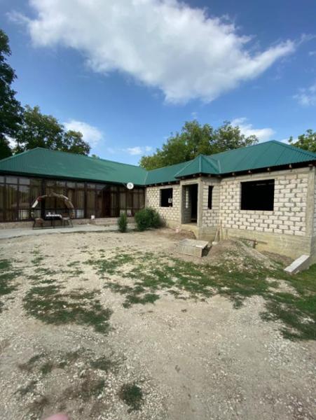 Жилой дом, площадью 188,8 кв.м., кадастровый номер 20:09:3400065:539; земельный участок (для ведения личного подсобного хозяйства), площадью 2630+/-18 кв.м., кадастровый номер 20:09:3400065:501