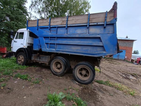 3. Грузовой самосвал; КАМАЗ; 355111; 1990 г.в.; г/н Н180ТТ716; VIN XTC551110L0049158. (566, ИП Хадиев Д.М.). Начальная стоимость 971 200,00 рублей.