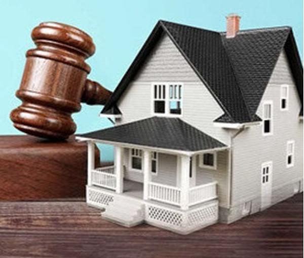 1/2 доля в праве общей долевой собственности на земельный участок площадью 10958 кв.м., кадастровый номер 67:18:0030101:375, земли сельскохозяйственного назначения, для ведения личного подсобного хозяйства, местоположение: Смоленская обл., Смоленский р-н, с/п Стабенское, западнее д.Замощье