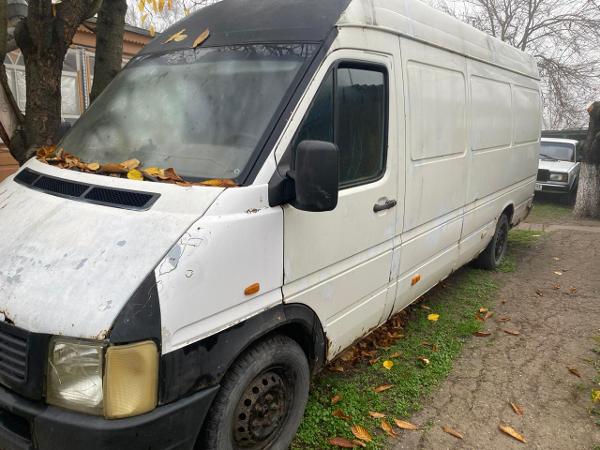Д-к Кибер С.Г. А/м VOLKSWAGEN LT 35 TDI, г/в 2006, г/н Т380РК750, VIN WV1ZZZ2DZ6H022385 (не на ходу). Обременение: арест, н/ц 566 252,00 руб., з-к 113 250,00 руб., ш/а 5 663,00 руб.