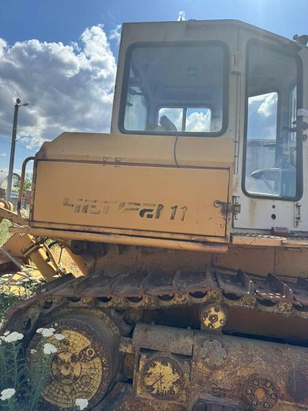 Д-к: ООО «Газстроймонтаж» Транспортное средство трактор с бульдозерным оборудованием Т –1101Я1МБ-3, г/н 4549 КХ, 2007 г.в., заводской № 000153/086 05 2007 (не на ходу). Местонахождение: Краснодарский край, Кущевский район, ст. Кущевская, пер. Совхозный, д. 95. Начальная цена 1 300 398 руб. (начальная цена указана с учетом НДС), задаток 195 060 руб., шаг аукциона 13 004 руб., ув. 105