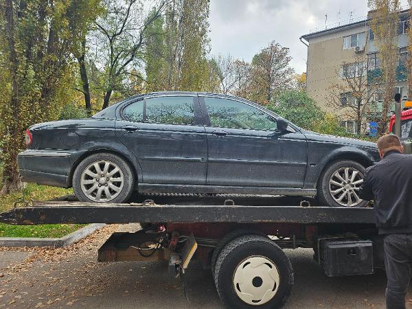 Д-к: Салманов Э.Э.О. Транспортное средство ЯГУАР X-TYPE, г.в. 2001, г/н А448РТ193, VIN SAJAB52MX1ХС06922. Местонахождение: Краснодарский край, г. Новороссийск, ул. Железнодорожная петля, 8 а. Начальная цена 404 586,65 руб., задаток 60 688 руб., шаг аукциона 4 046 руб., ув. 1908