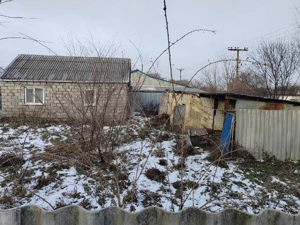 жилой дом, вид объекта недвижимости: здание, назначение: жилое, площадь 46,2 кв.м, кадастровый номер 26:23:100608:138, количество этажей 1, в том числе подземных 0, земельный участок, категория земель: земли населенных пунктов, виды разрешенного использования: личное подсобное хозяйство, площадь 774 +/- 10 кв.м, кадастровый номер 26:23:100608:141, адрес: Ставропольский край, Минераловодский городской округ, с. Гражданское, ул. Пролетарская, 58а.