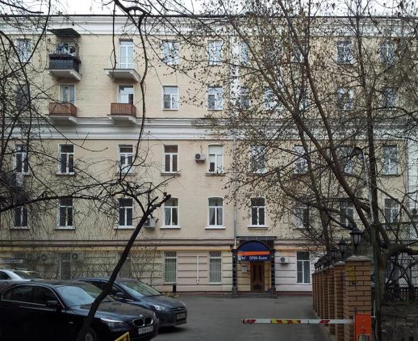 нежилые помещения пл.97,7кв.м по адресу: Российская Федерация, город Москва, вн.тер.г. муниципальный округ Арбат, бульвар Новинский,  дом 13, строение 6, помещение 1/1, к/н 77:01:0004028:4040