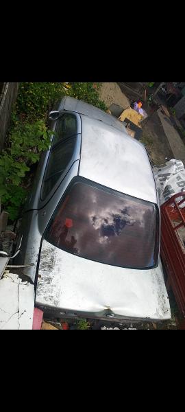 Легковой автомобиль NISSAN SUNNY, 2003 г.в., г/н В783ОЕ154, VIN отсутствует, № кузова FNB15034758, модель и № двигателя: QG15412610А, серого цвета, состояние не удовлетворительное, после ДТП (залог)