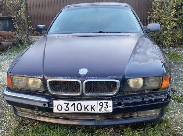 Д-к Михайлов В.А. А/м БМВ, г/в 1994, г/н О310КК93, VIN WBAGF61070DG37653. Обременение: арест, н/ц 589 333,00 руб., з-к 117 867,00 руб., ш/а 5 893,00 руб.